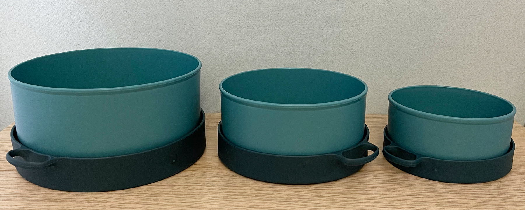 hip set of three bowls