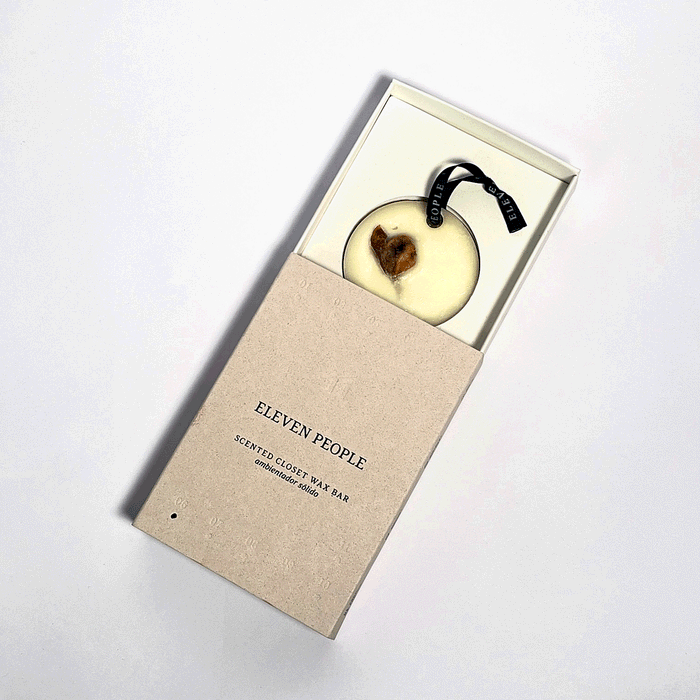 closet bar inside its packaging, in front of a white background 