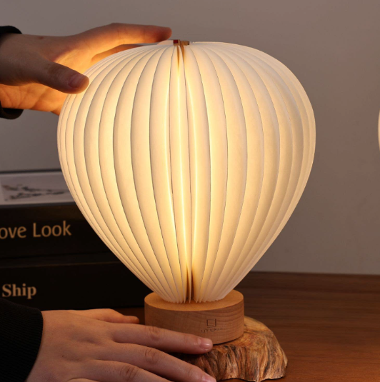 Aeris Light - Natural Walnut