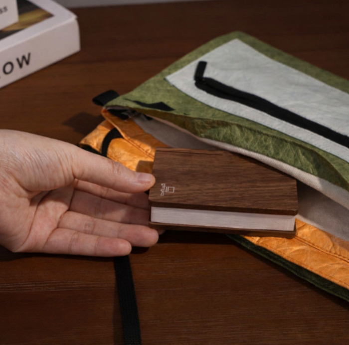 Super Mini Smart Book Light - Palm Edition: Walnut Finish