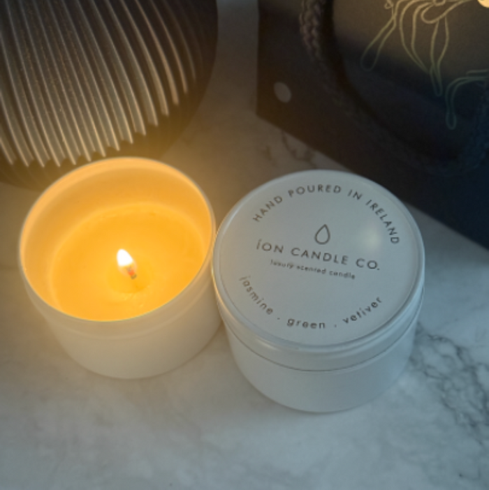 Jasmine & Green Vetiver Tin