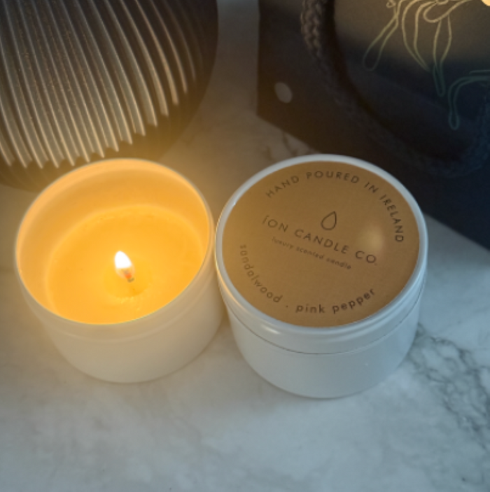 Sandalwood & Pink Pepper Tin