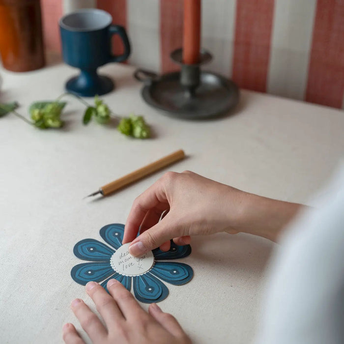 Magic Flower - Antique