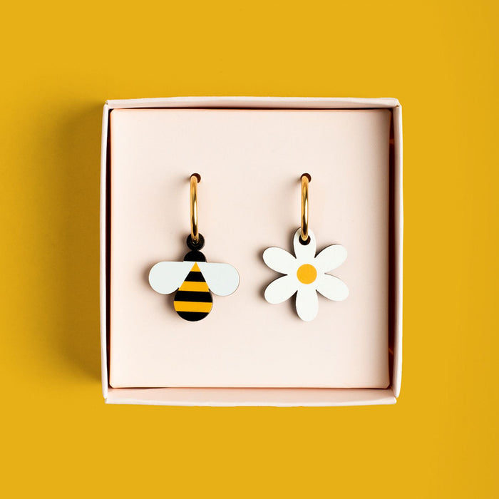 Wooden Earrings - Bee & Flower