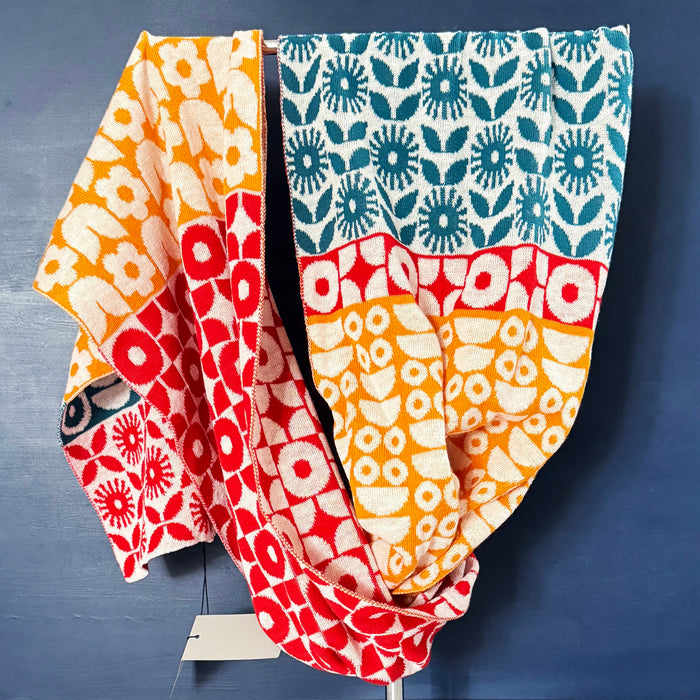 Riddle Scarf - Gold Flame